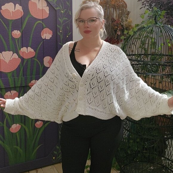 Vintage 80's - 90's White Cotton Oversized Dolman Sleeve Cardigan Sweater - Picture 1 of 15